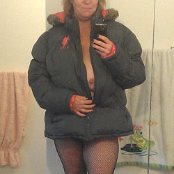 Pic #3 Winter Chill - Big Tits, Lingerie