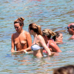 Pic #5 Ibiza 3 - Beach, Big Tits