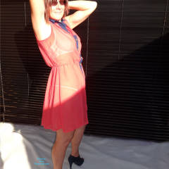 Pic #3 Anne - Autumn Sun - Big Tits, High Heels Amateurs