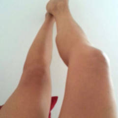 Pic #1 Her Amazing Legs