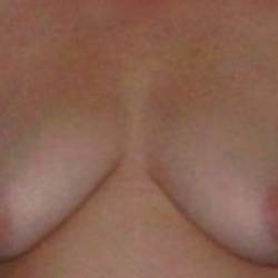 Medium tits of my wife - Lisa
