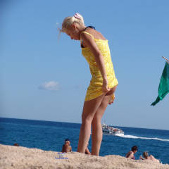 Pic #1Black Thong - Beach, Bikini Voyeur, Blonde