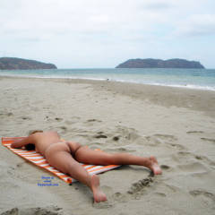 Pic #7 LuLu In The Sand - Bikini Voyeur, Beach, Wife/wives