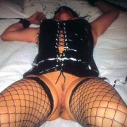 Pic #6 Random - Wife/wives