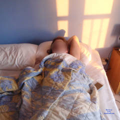 Pic #1 Morning Flashing - Big Tits, Wife/wives