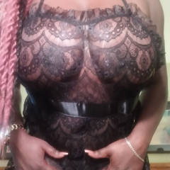 Pic #1 Hershey Nipples To Suck - Big Tits, Ebony, Lingerie