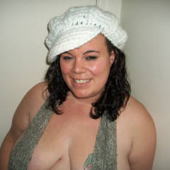 Pic #6 Loves Taking Pictures - Big Tits, Brunette