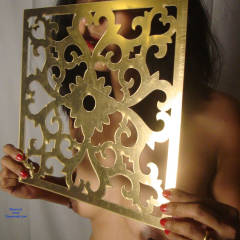Pic #1 Red And Gold On Honey Skin