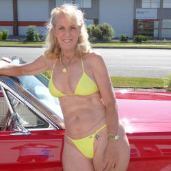 Pic #4 Mustang Marg Part 2 - Big Tits, Bikini Voyeur, Public Exhibitionist, Public Place