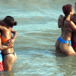 Pic #1 Friends In Janga Beach, Brazil - Beach Voyeur