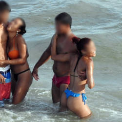 Pic #6 Friends In Janga Beach, Brazil - Beach Voyeur