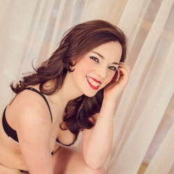Pic #6 Boudoir - Brunette, Lingerie