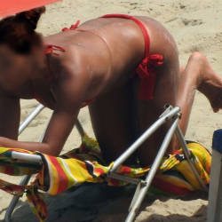 Pic #1 Delicious Ass In Janga Beach - Beach Voyeur