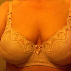 Pic #2 Wife - Big Tits, Wife/wives