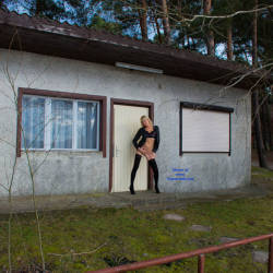 Pic #1 Waiting For Spring - Blonde, High Heels Amateurs, Lingerie, Shaved