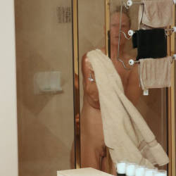 Pic #7 Watching Her In The Shower - Big Tits
