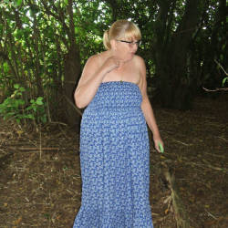 Pic #3 Susan Outdoors - Nature, Mature, Big Tits, Bbw