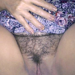 Pic #6 Self Shots - Bush Or Hairy