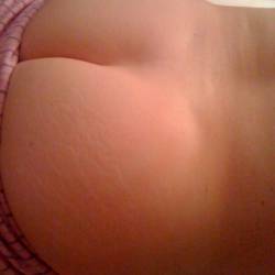 My wife's ass - Triah