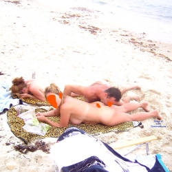 Pic #4 Miche And Mika At The Beach - Beach