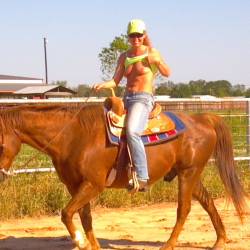 Small tits of my wife - Texas Girl