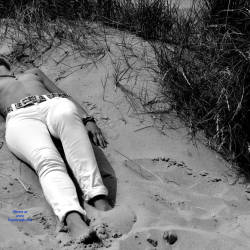 Pic #6 Tits In The Dunes - Topless Girls