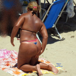 Pic #4 Delicious Wife - Beach Voyeur