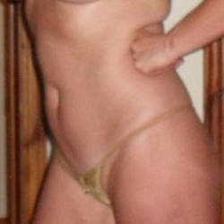 Pic #6 Is This More Like It? - Big Tits, Wife/wives