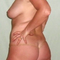 Pic #4 Is This More Like It? - Big Tits, Wife/wives