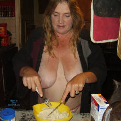 Pic #2 Cooking - Big Tits, Wife/wives