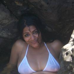 Medium tits of my wife - Rosa