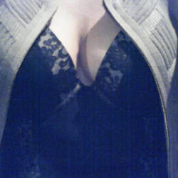 Pic #1 Amiga Sandra - Latina, Lingerie