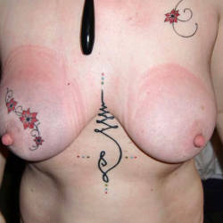 Pic #4 Submissive - Big Tits