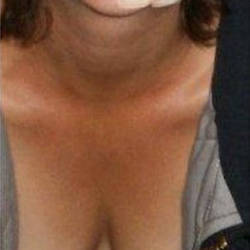 Pic #2 Kayla - Big Tits