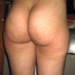 Pic #8 Home - Wife/wives