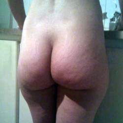Pic #5 Home - Wife/wives