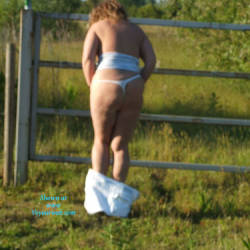 Pic #5 Lincolnshire Walk - Big Tits
