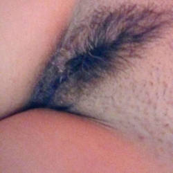 Pic #9 Mi Tetona Amiga - Big Tits, Bush Or Hairy