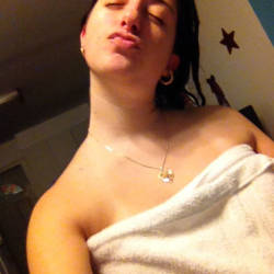 Pic #2 Kinky Gf Showing Off - Gf