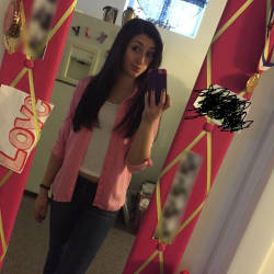 Pic #1 Kinky Gf Showing Off - Gf