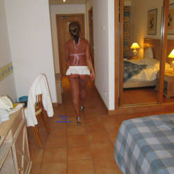 Pic #4 Hot Wife Tease - Wife/wives