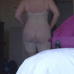 Pic #5 Getting Dressed Pt 2 - Big Tits