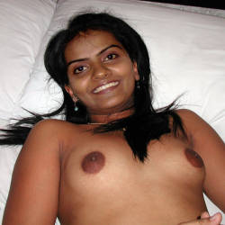 Pic #4 Hot Indian Slut Wife Reshma - Brunette, Wife/wives