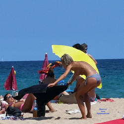 Pic #10 Boobies Are Wonderful  - Beach Voyeur, Topless Amateurs