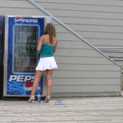 Pic #8 Sexy Girl - High Heels Amateurs, Long Legs, Voyeur