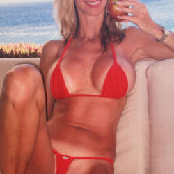 Pic #4 Red Micro - Beach, Outdoors