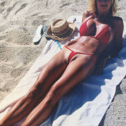 Pic #6 Red Micro - Beach, Outdoors