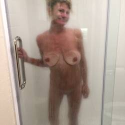 Medium tits of my wife - Babe