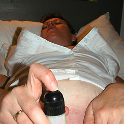 Karine Mon Ex - Bush Or Hairy, Penetration Or Hardcore, Toys, Masturbation, Close-Ups, Pussy Fucking