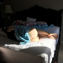 My wife's ass - Sunshine
